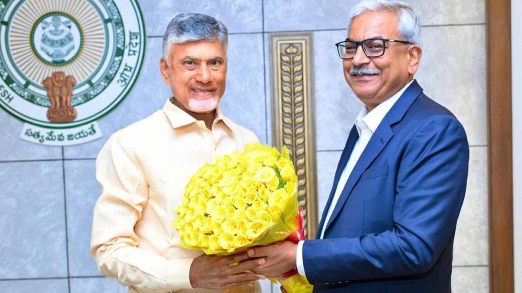 Naidu hold talks with BPCL team on setting up petroleum refinery in Andhra Pradesh 1 Naidu hold talks with BPCL team on setting up petroleum refinery in Andhra Pradesh