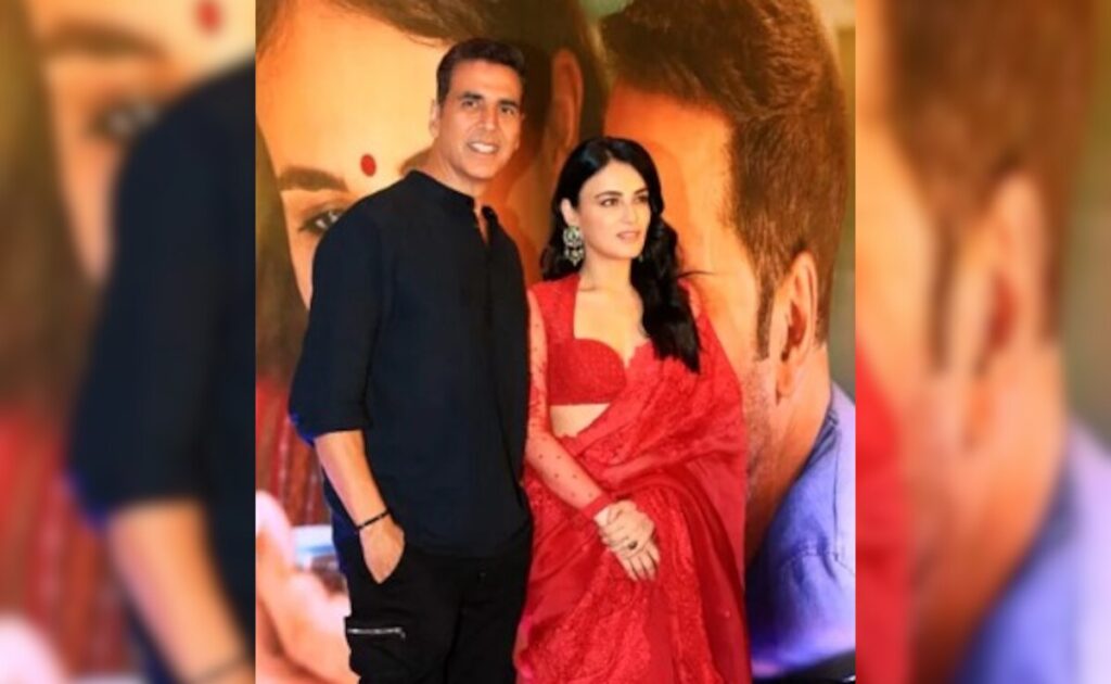Akshay Kumar Recalls How Radhikka Madan Attended Classes To Learn To Speak Marathi For Sarfira