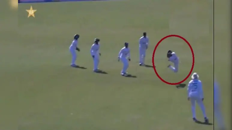 Bangladesh Player Takes Stunning Catch, Pakistani Batsman in Shock