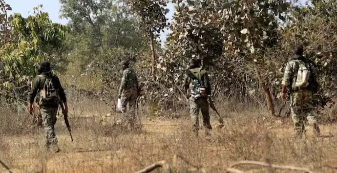 31 Naxalites Killed in Encounter in Chhattisgarh, Weapons Seized 1 31 Naxalites Killed in Encounter in Chhattisgarh, Weapons Seized