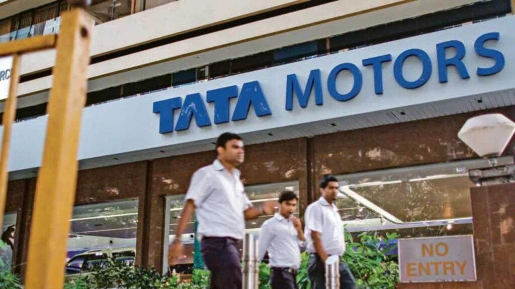 Tata Motors Organizes Campus Drive at ITI Aliganj Under CM Mission Rojgar